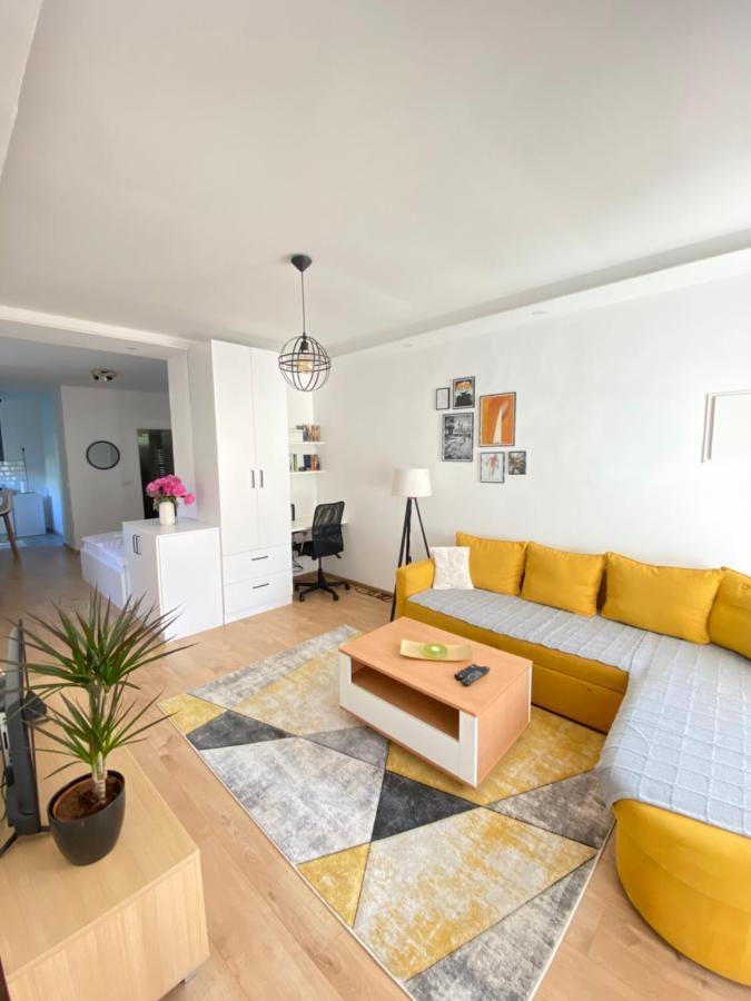 Modern Studio Apartment In The Old Town Сараево Экстерьер фото