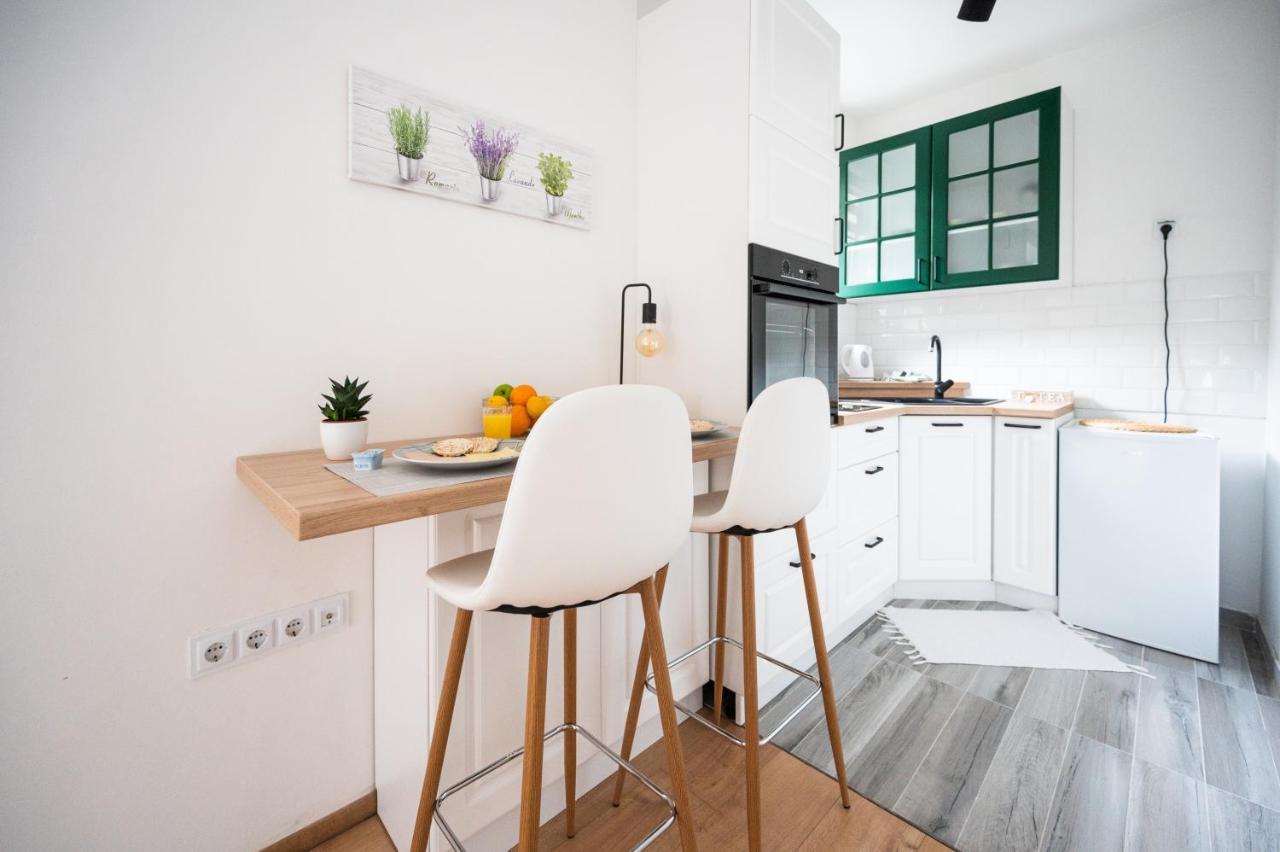 Modern Studio Apartment In The Old Town Сараево Экстерьер фото