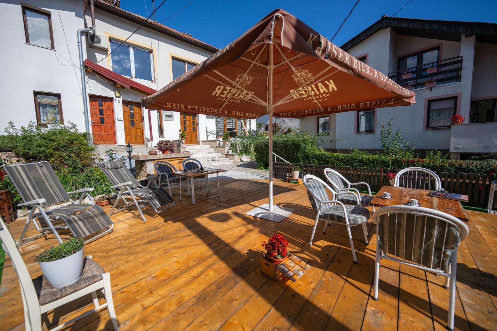 Modern Studio Apartment In The Old Town Сараево Экстерьер фото